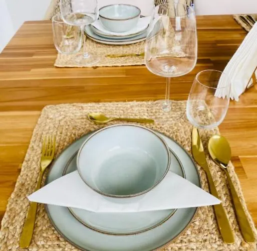 Oceana Gardens - Family Getaway Apartamento *