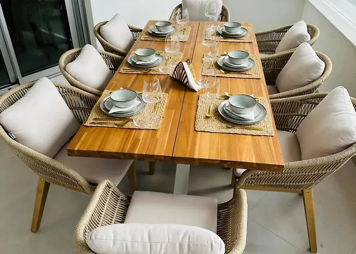 Oceana Gardens - Family Getaway Apartment Estepona