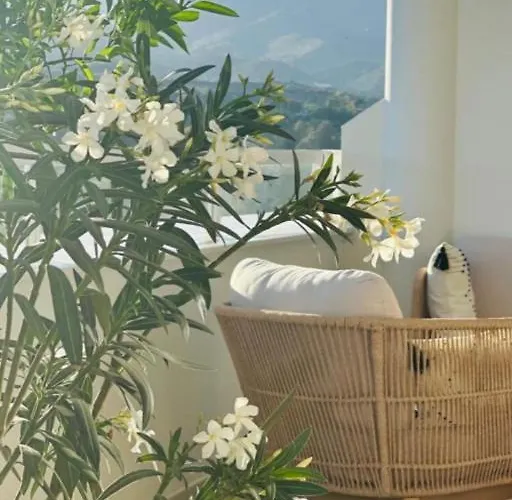 Oceana Gardens - Family Getaway